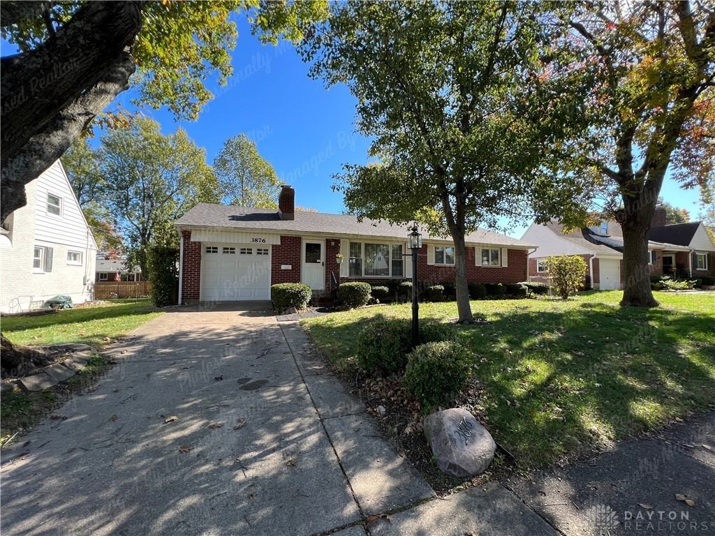 3876 Villanova Dr - Photo 2 of 35