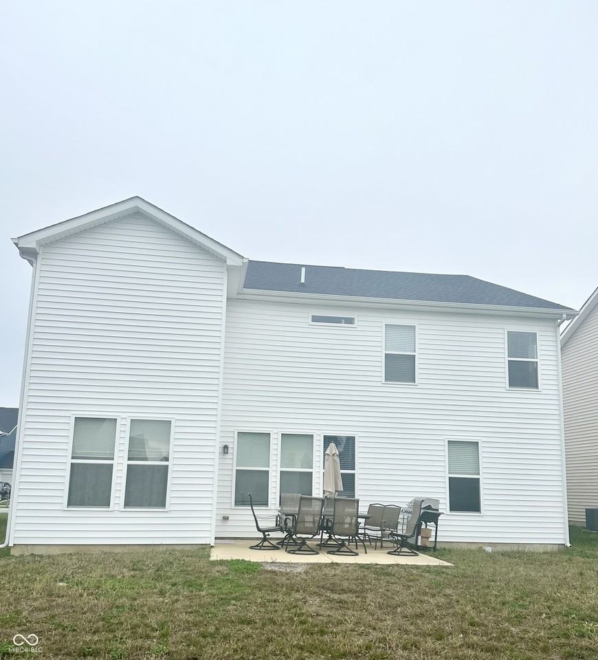 8749 Tributary Dr - Photo 2 of 2