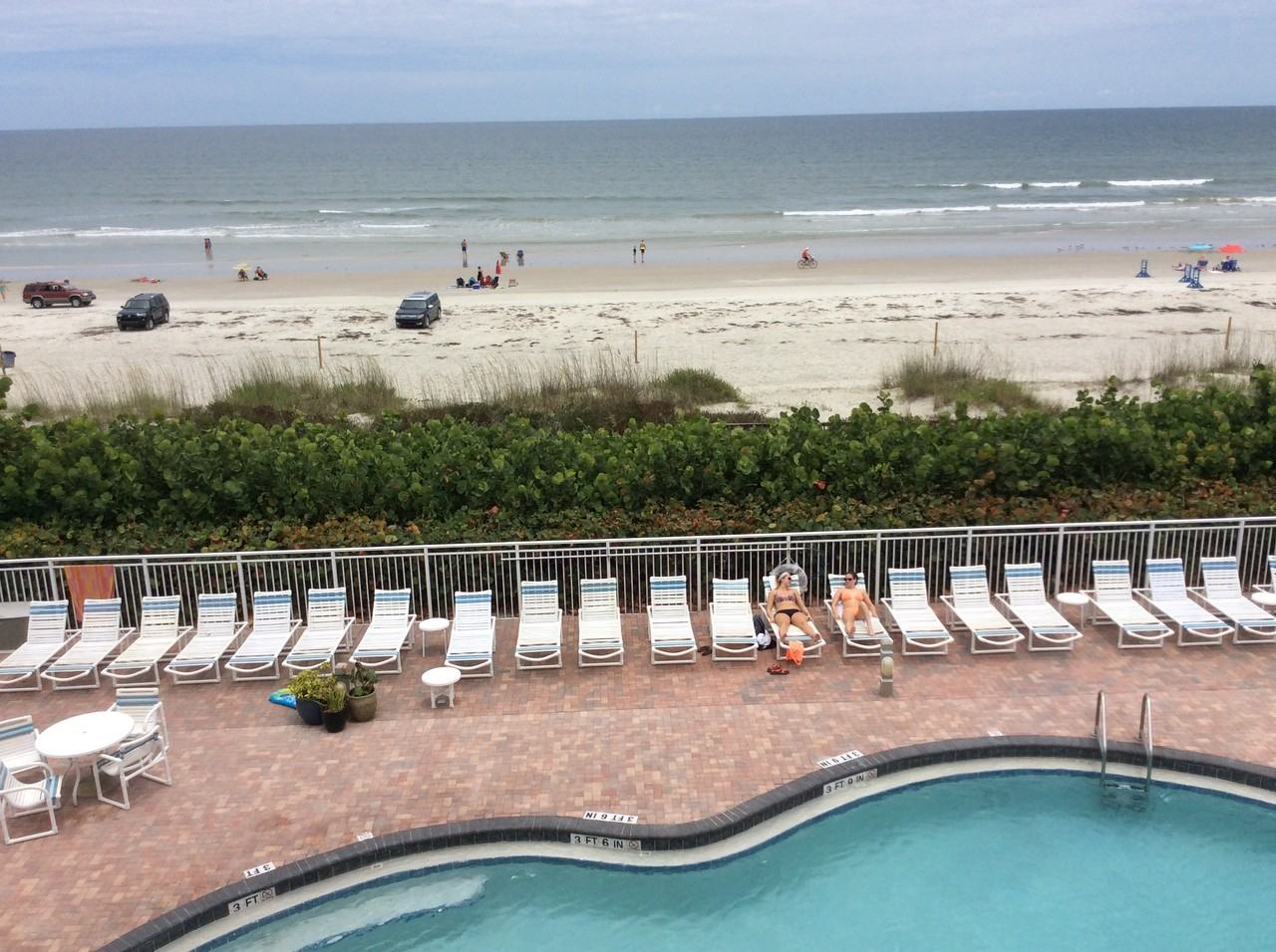 611 S Atlantic Ave - Photo 7 of 10