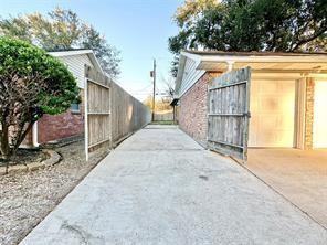 713 Alyse St - Photo 3 of 16