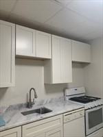 4 Chatham Pl Apt 1 - Photo 3 of 7