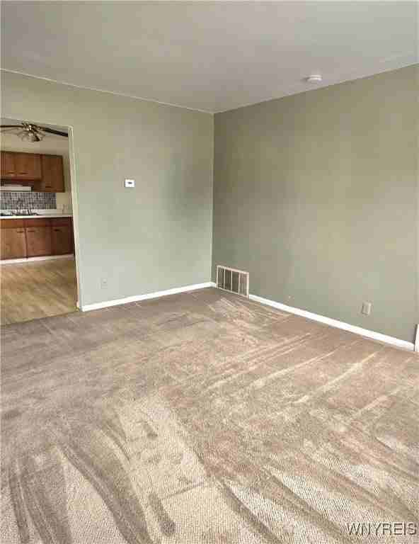 44 Muskingum St - Photo 5 of 11