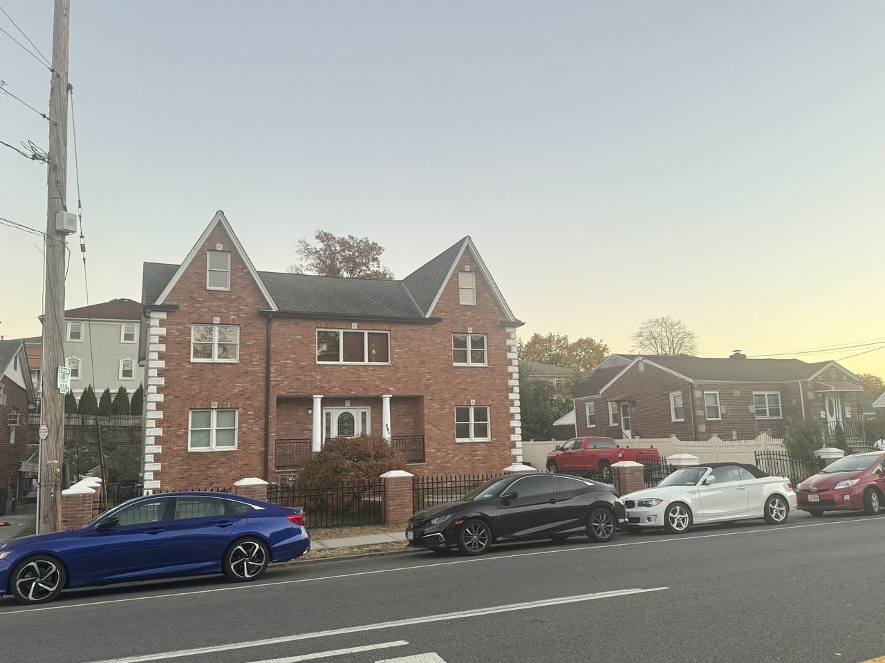 288 Kimball Ave 1st Fl - Photo 2 of 10