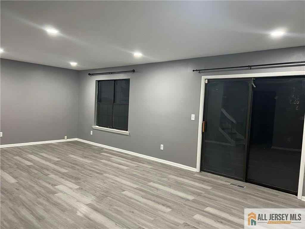 10 Woodfern St - Photo 2 of 15