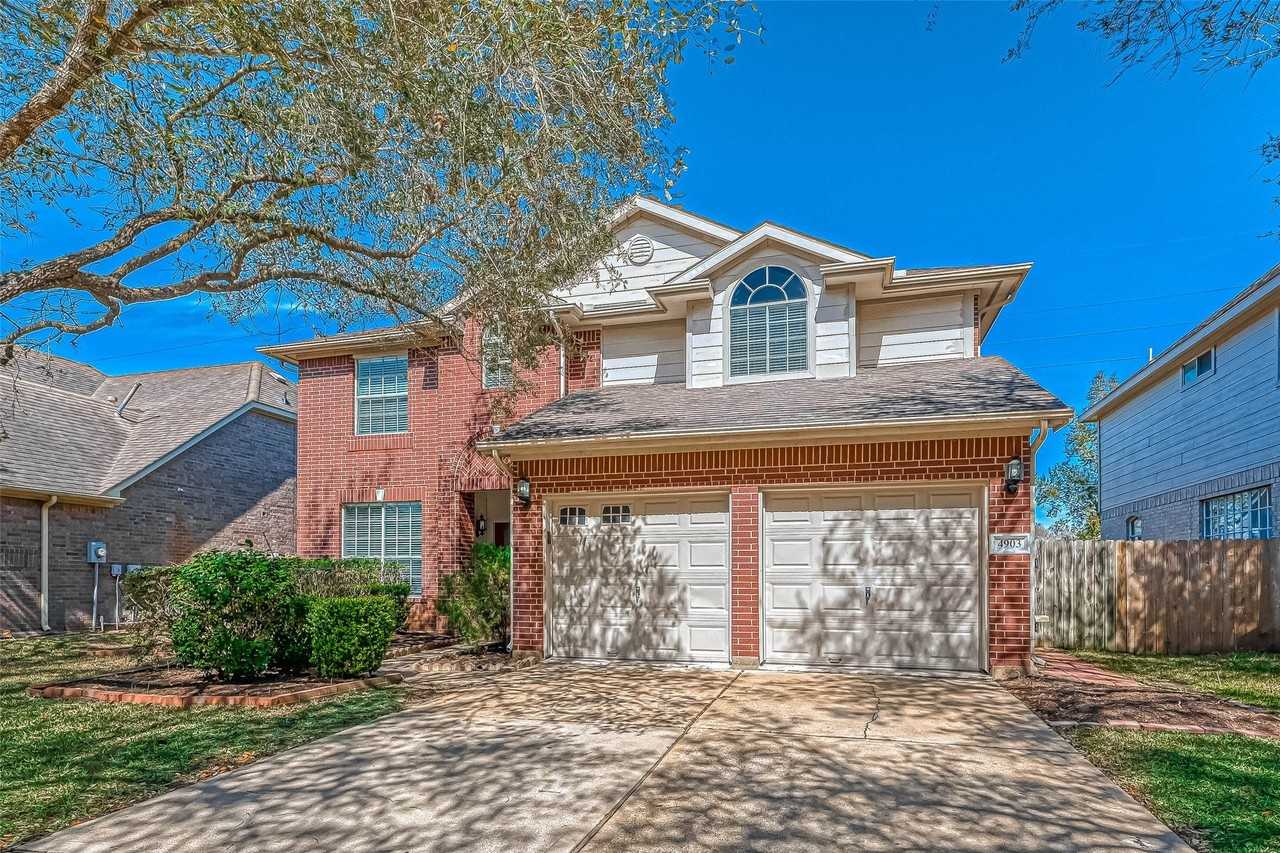 4903 Knights Branch Dr - Photo 2 of 41