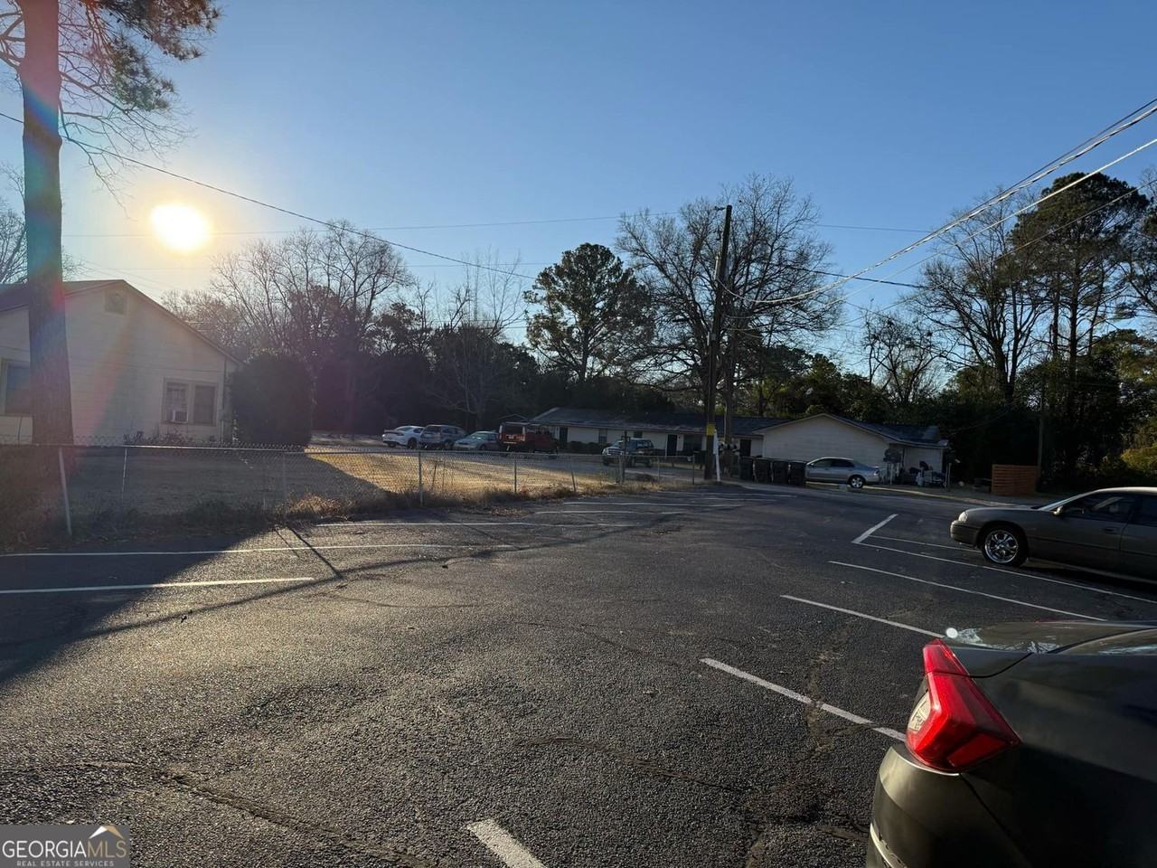 702 Elberta St - Photo 4 of 11