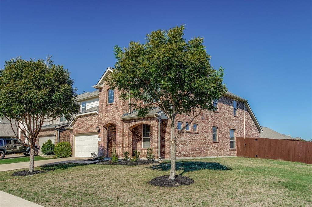 5700 Apple Ridge Dr - Photo 2 of 25