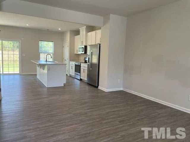 8733 Red Canyon Way - Photo 6 of 13