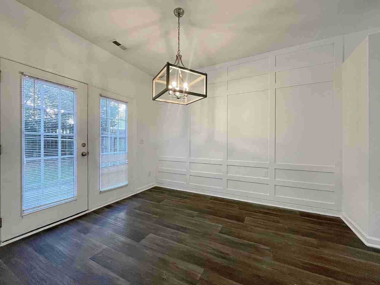 10824 Farmville Rd - Photo 7 of 19