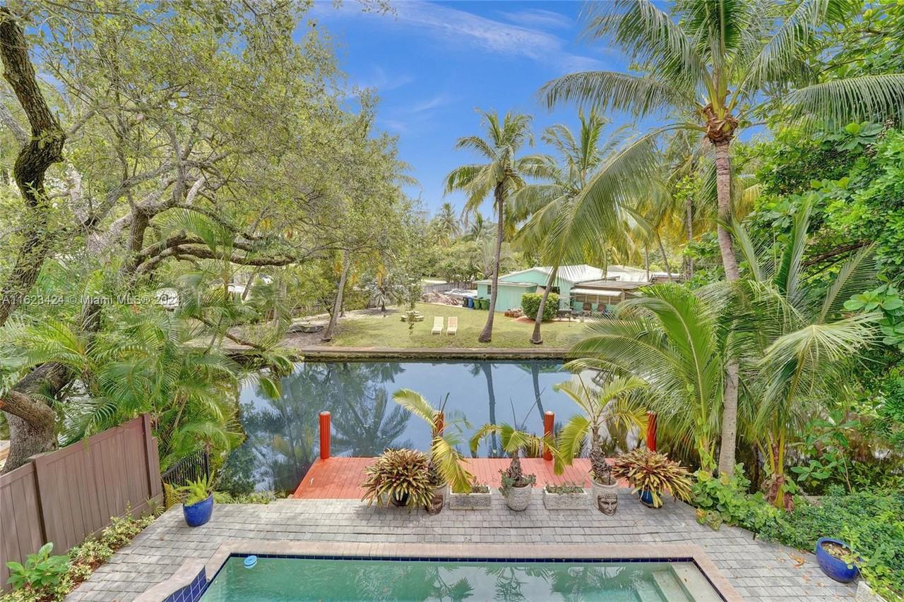 816 Sw 10th St - Photo 4 of 50