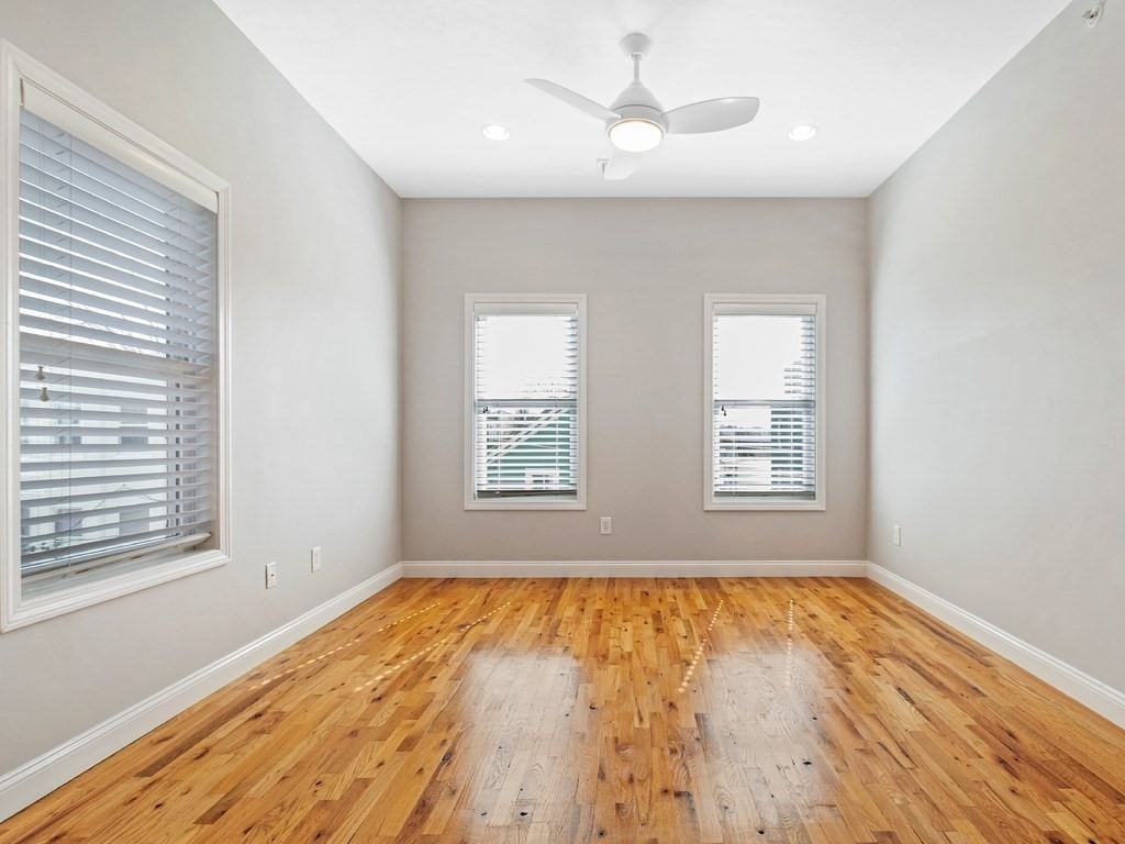 43 Jefferson St ##3 - Photo 3 of 18