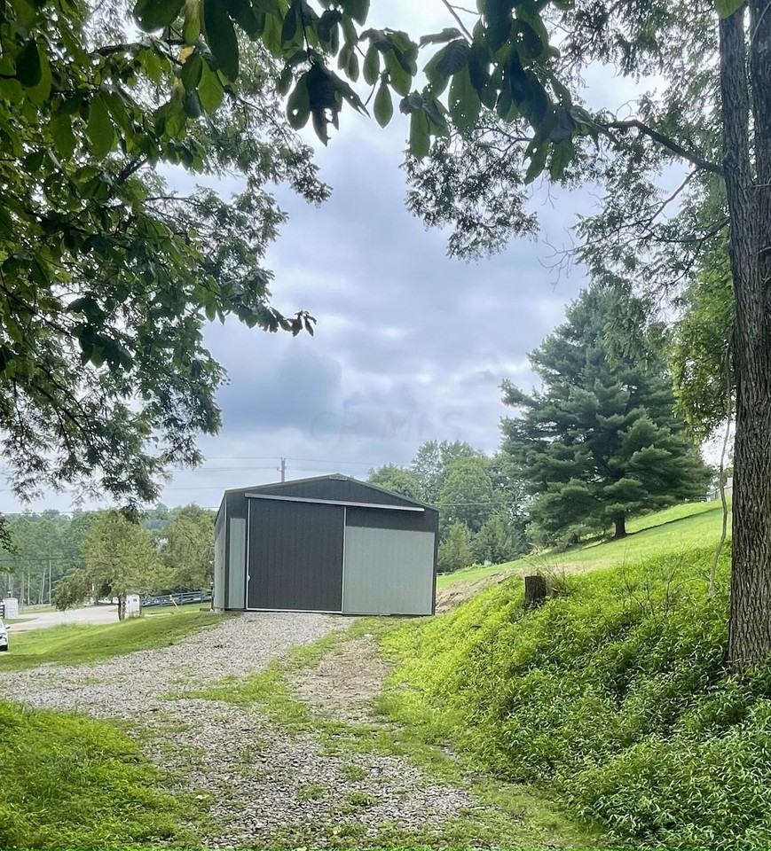 1965 Jones Rd - Photo 4 of 12