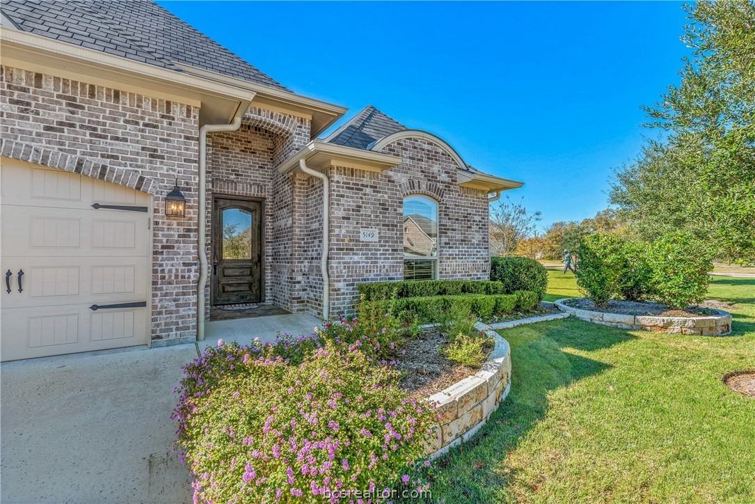 5149 Stonewater Loop ##Pvt - Photo 3 of 37