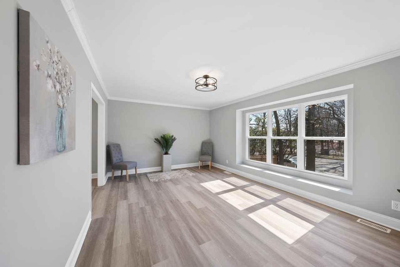 20 Lynn Rd - Photo 5 of 24