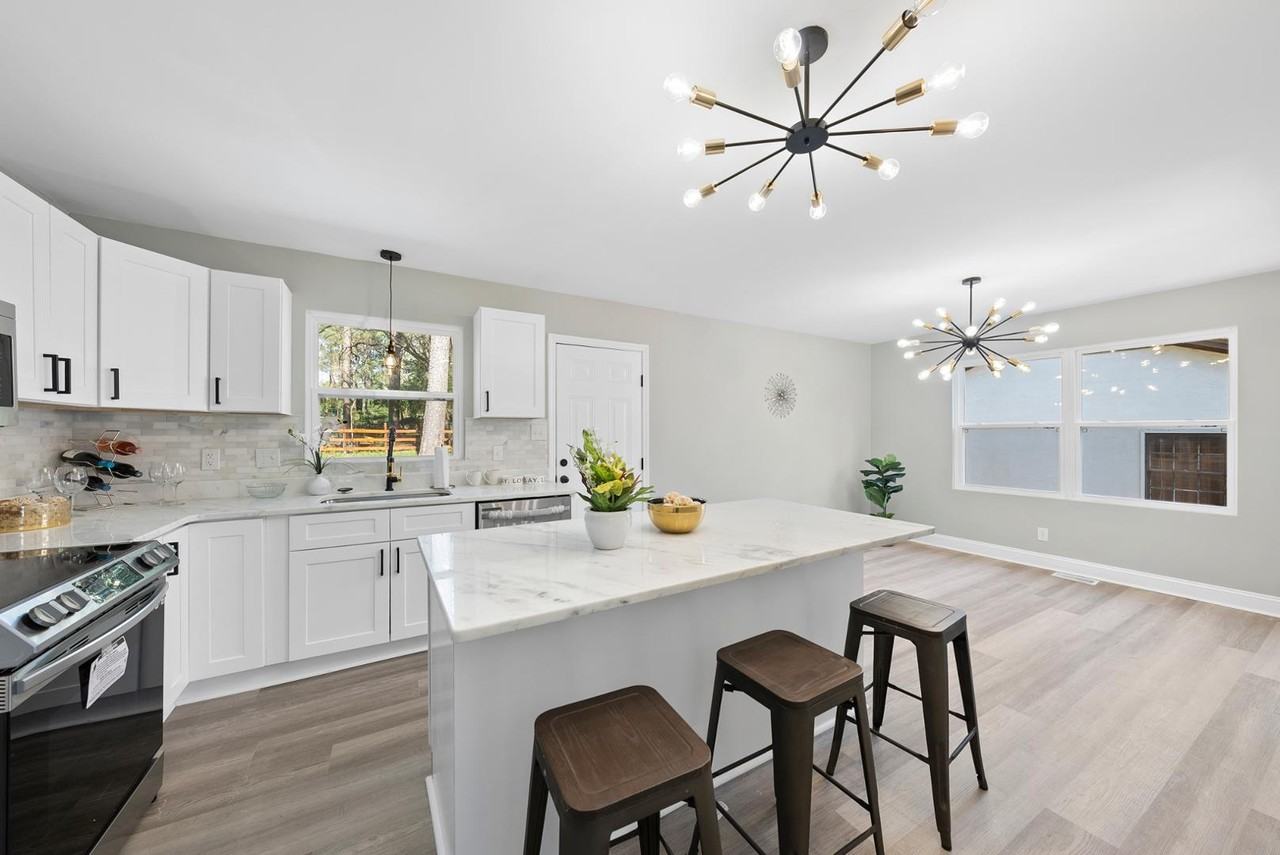 20 Lynn Rd - Photo 7 of 24