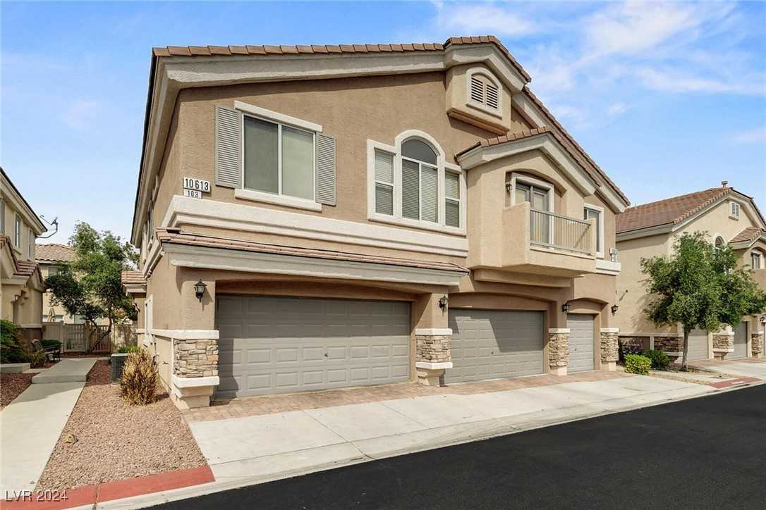 10613 Petricola St - Photo 2 of 34