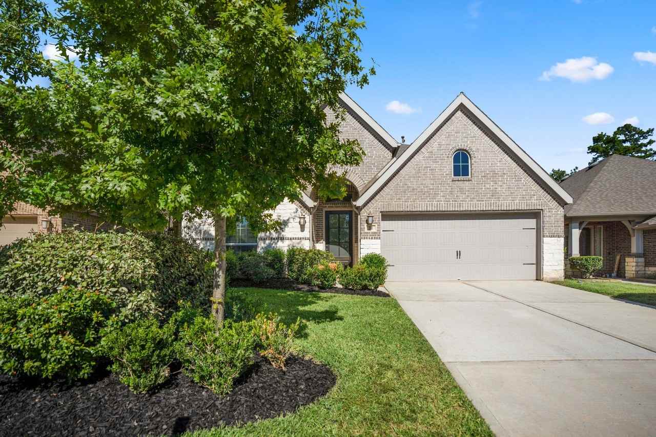 241 Trillium Park Loop - Photo 2 of 43