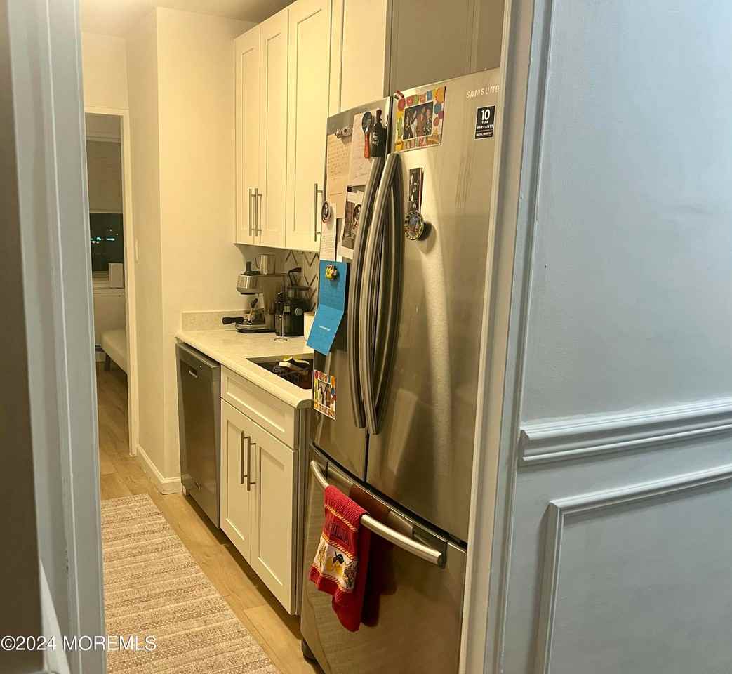 28 Riverside Ave - Photo 3 of 13