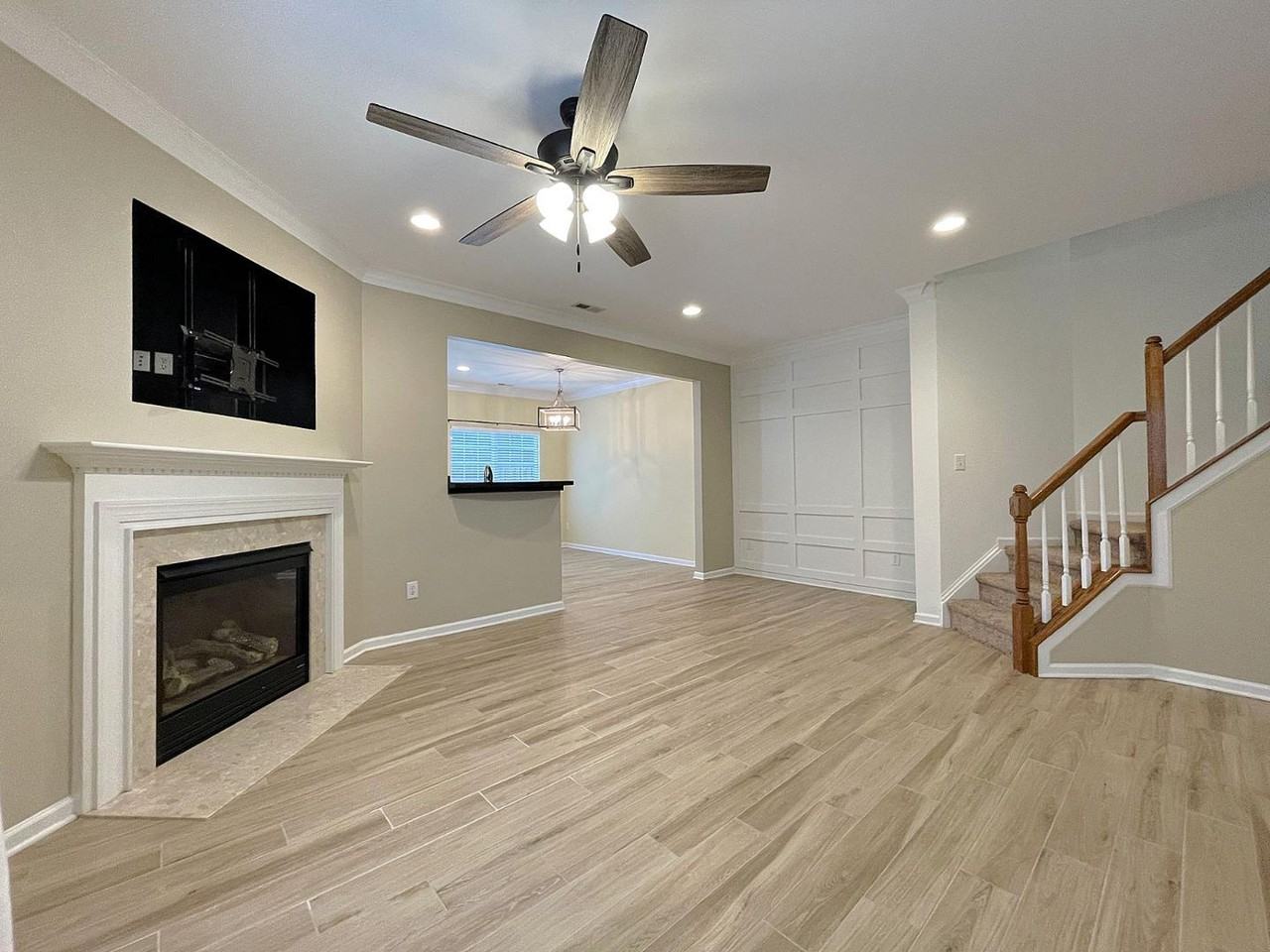 2956 Settle In Ln - Photo 5 of 30