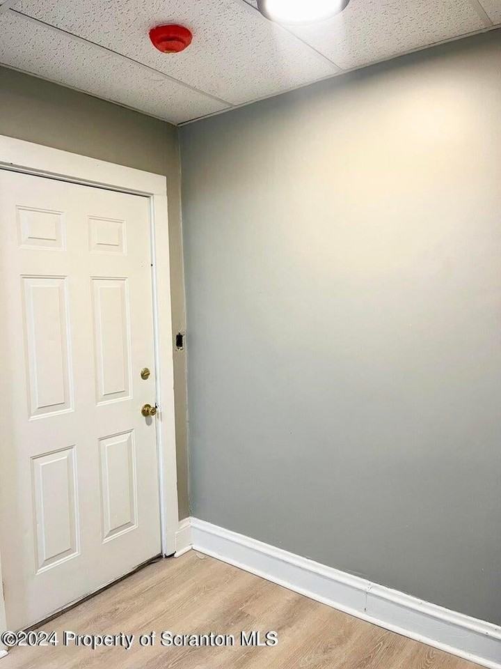 202 N Main Ave - Photo 3 of 16