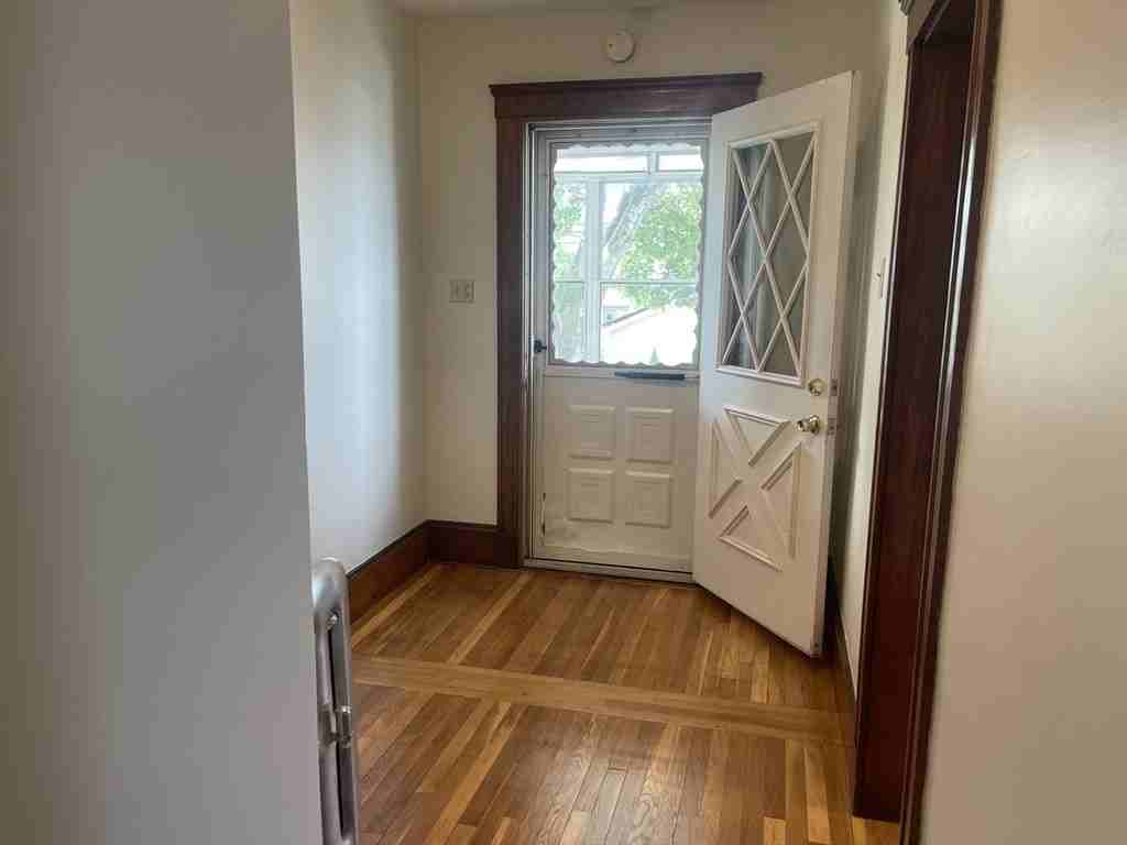 183 Mountain Ave ##1 - Photo 2 of 24