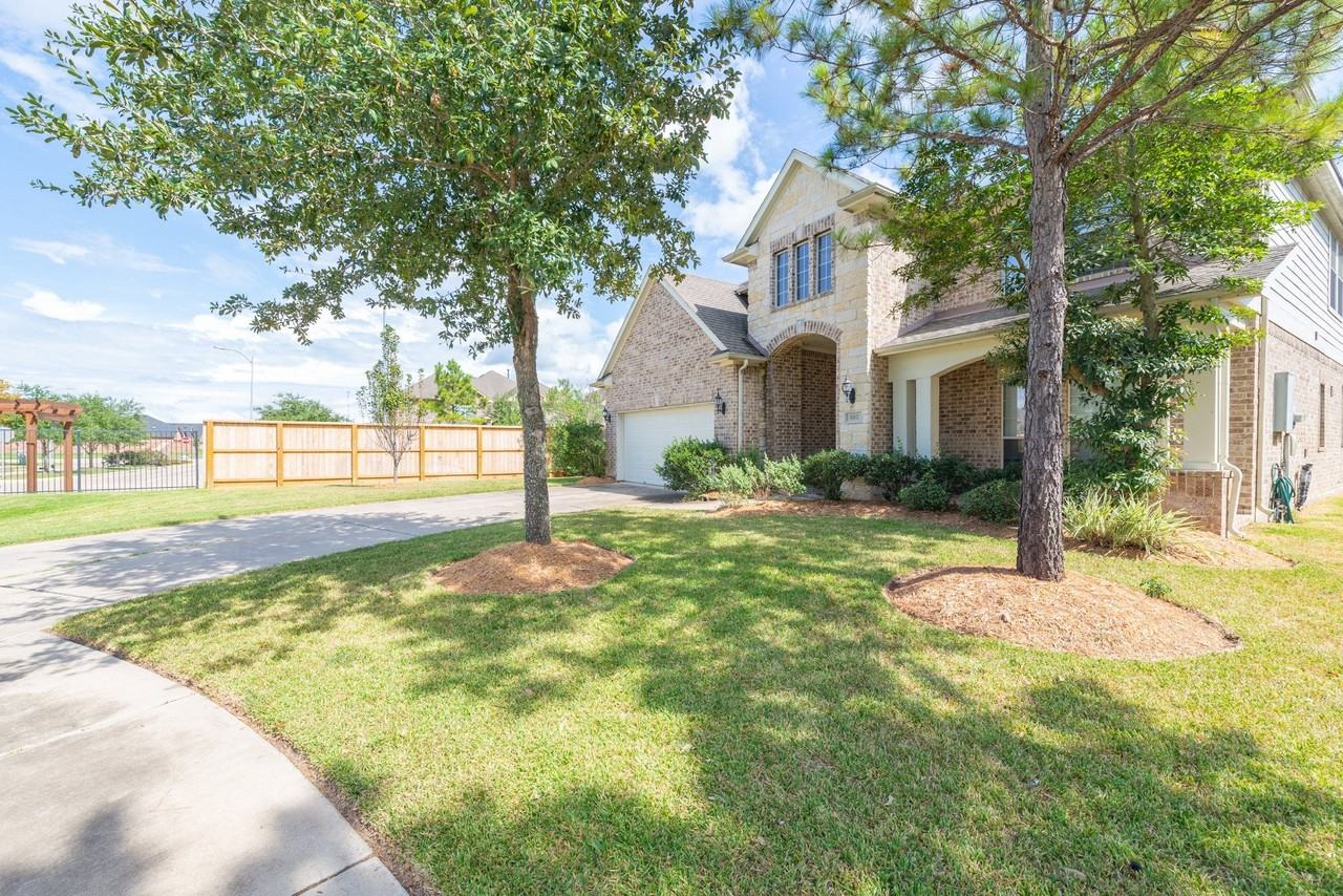 603 River Delta Ln - Photo 2 of 34