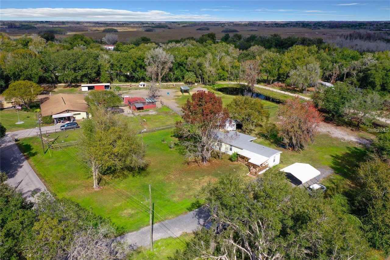 3506 Winding Ln - Photo 4 of 15