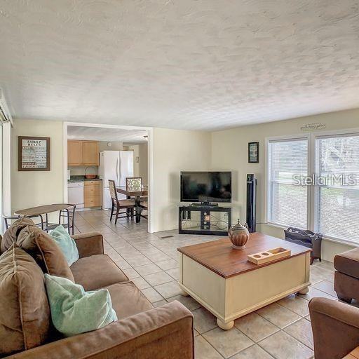 3506 Winding Ln - Photo 6 of 15