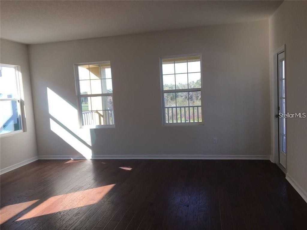 5923 Cypress Hill Road - Photo 7 of 18