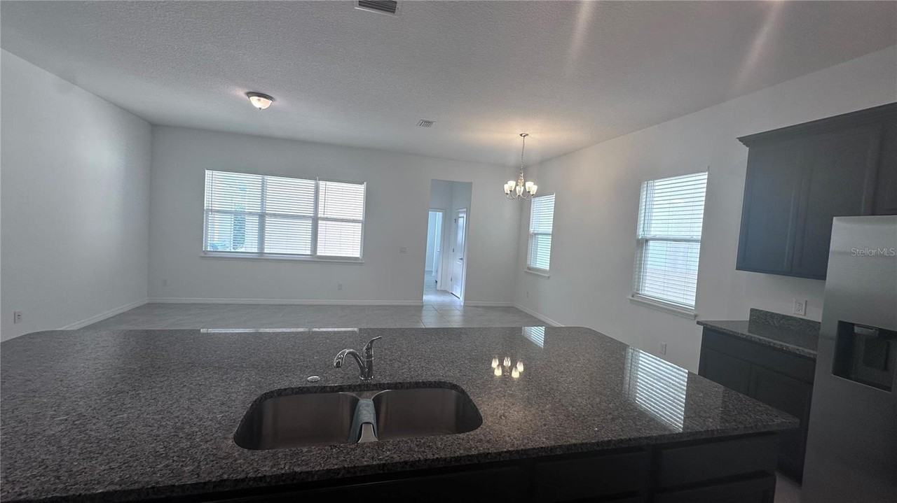 15927 Pantuso Aly - Photo 5 of 20