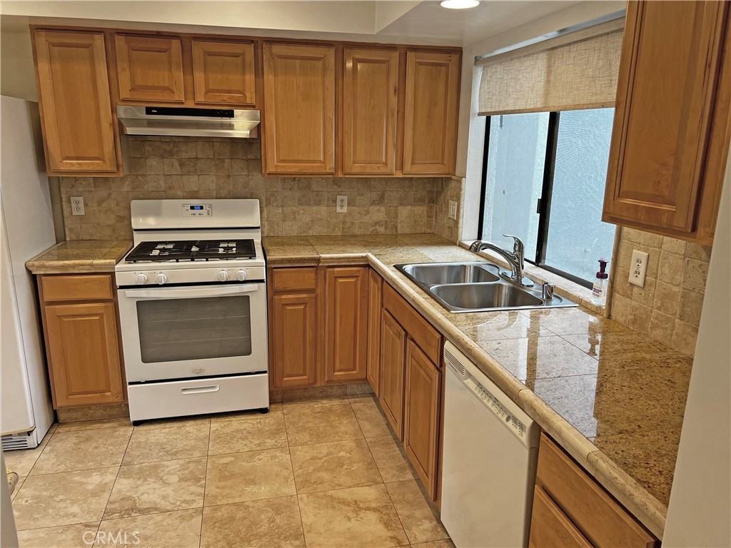 367 Plaza Estival - Photo 6 of 42