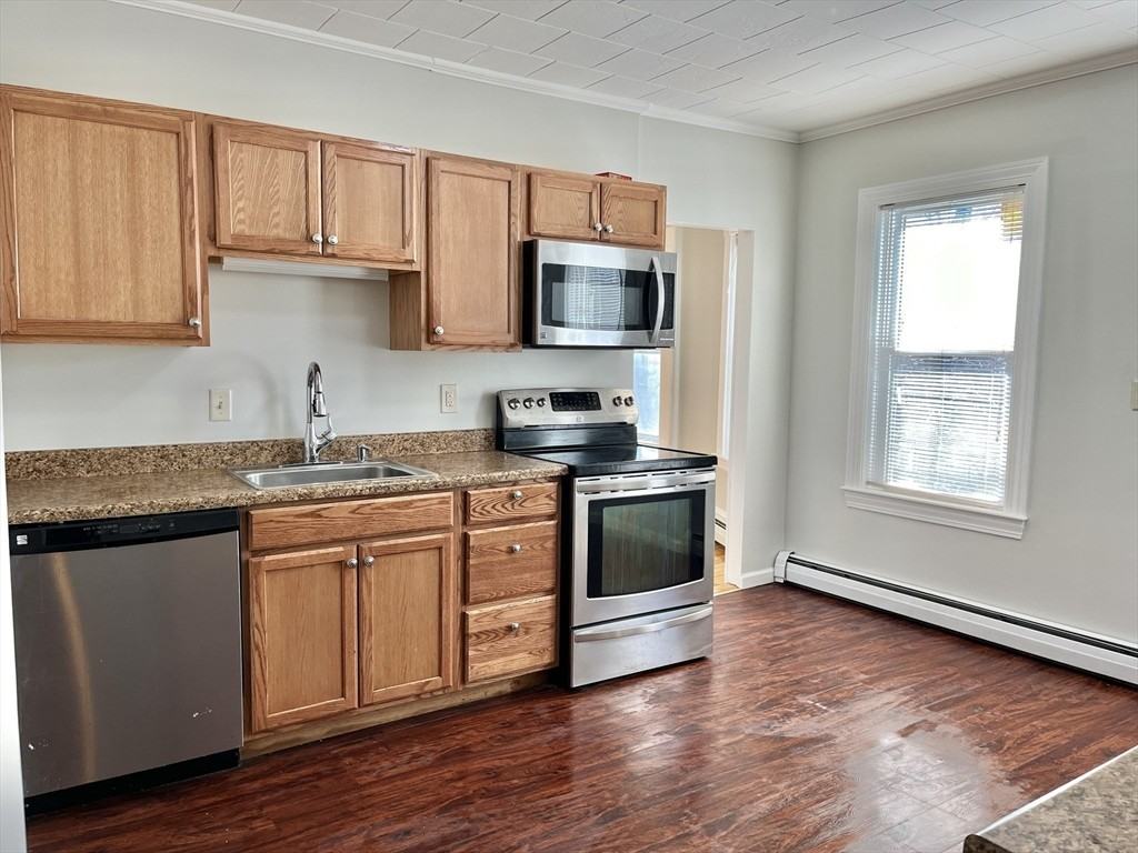 8 Winter St ##1 - Photo 2 of 23