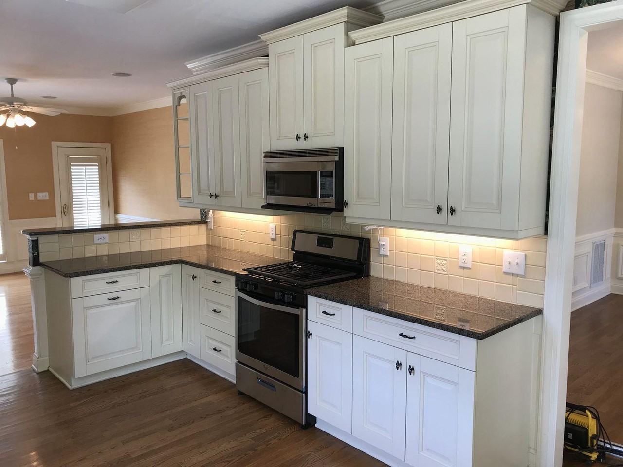 310 Presidents Walk Ln - Photo 4 of 19