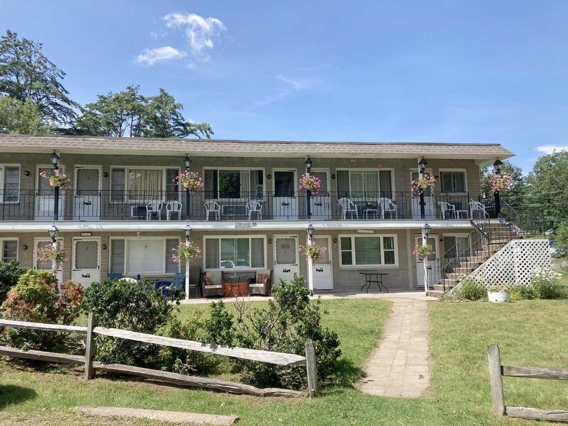 55 Paradise Rd - Photo 7 of 10