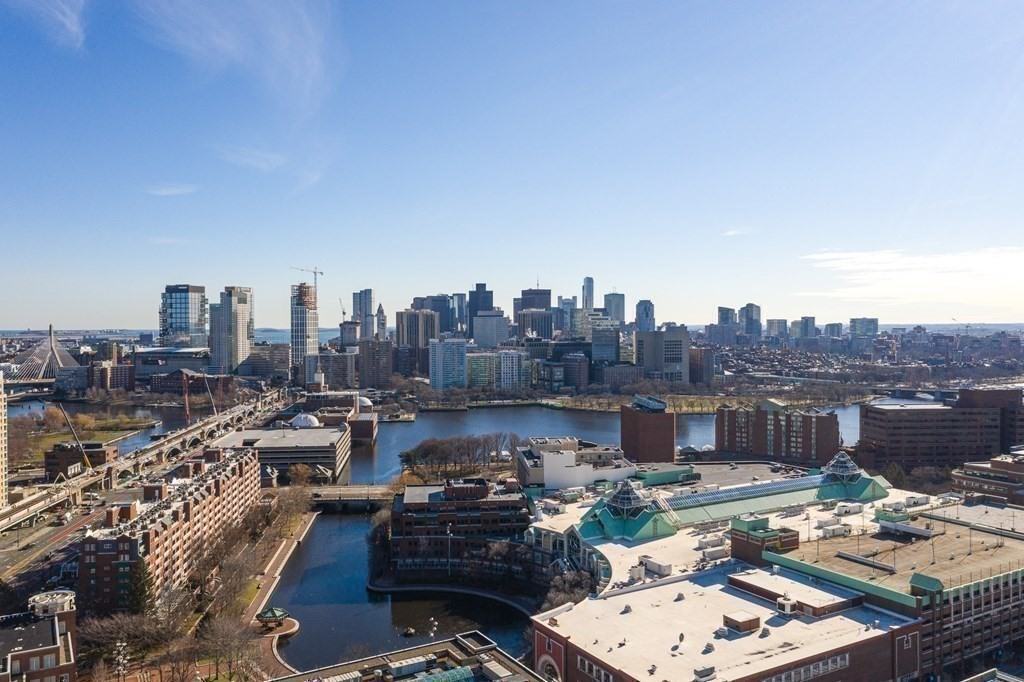 169 Monsignor Obrien Hwy #511 - Photo 3 of 9