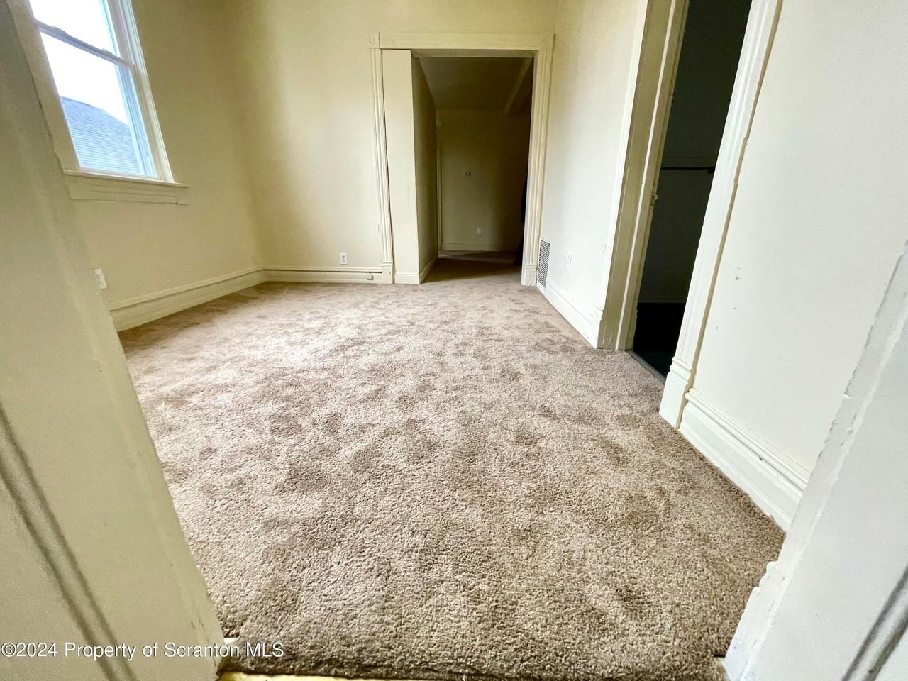 1208 Philo St - Photo 7 of 7