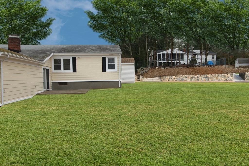 4 Sherwood Ln - Photo 2 of 29