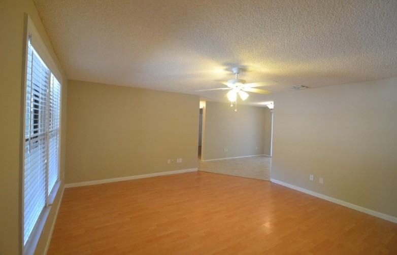 4538 Weasel Dr - Photo 2 of 6