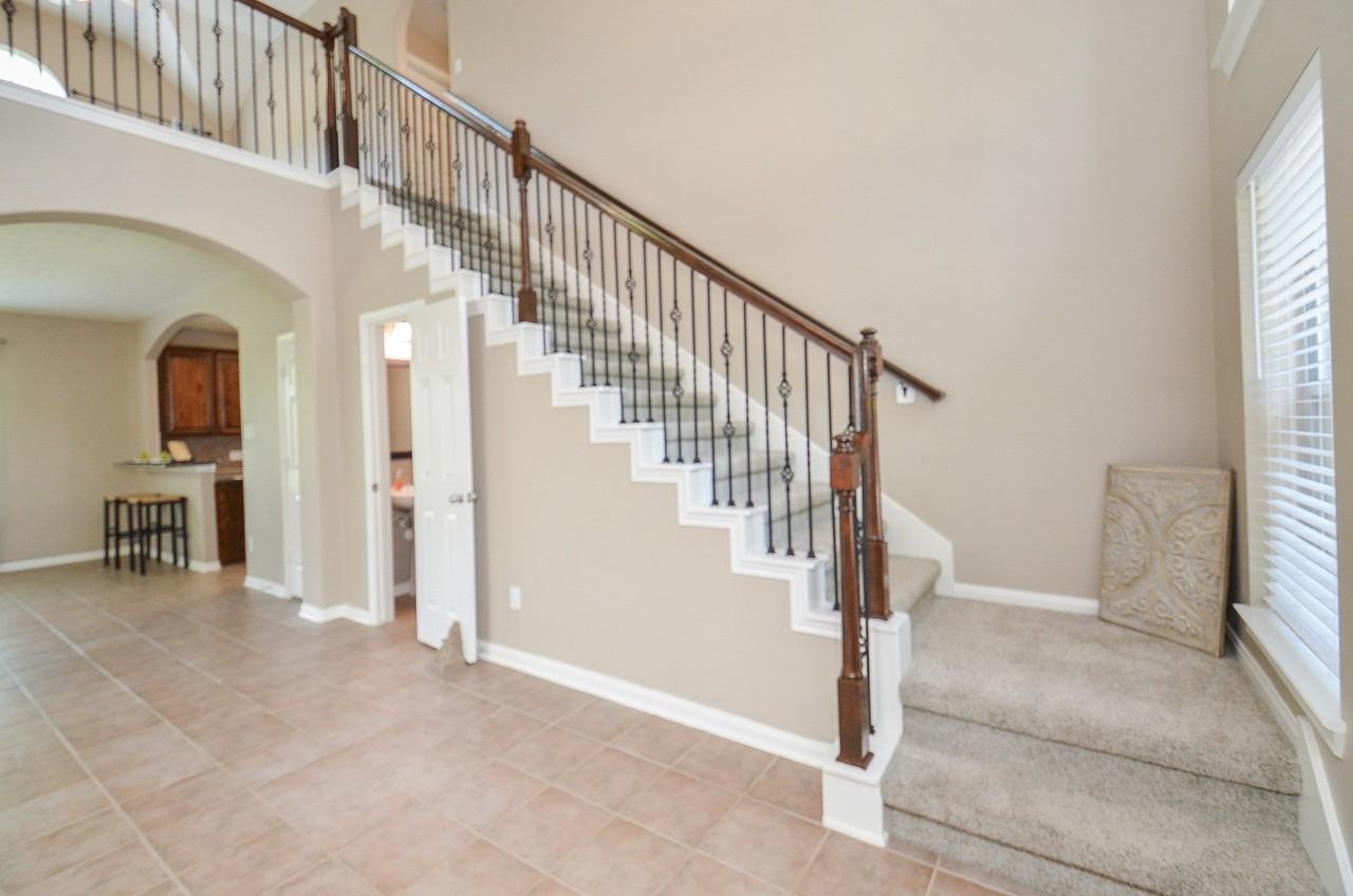 21102 N Yellow Bud Ct - Photo 4 of 34