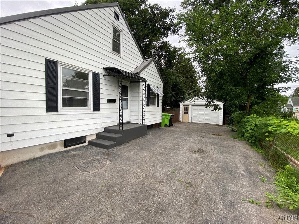 104 Breman Ave - Photo 3 of 21