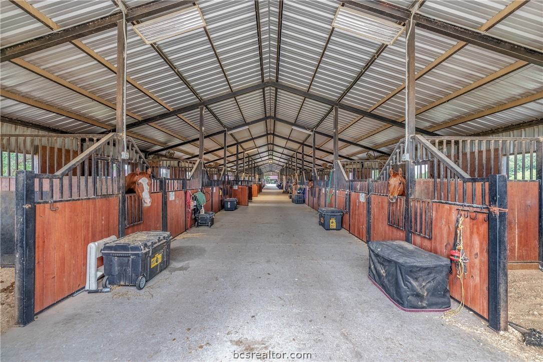 4167 Golden Eagle Dr ##B - Photo 3 of 27