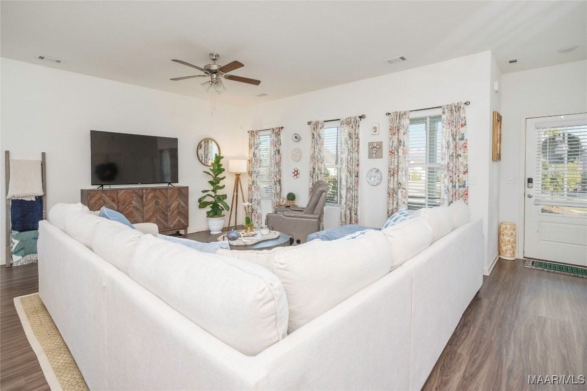 3216 Meriwether Dr - Photo 6 of 28