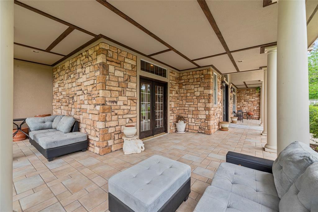 418 Trace Way Dr - Photo 3 of 45