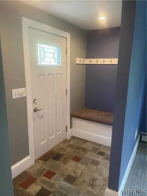 141 Manser Dr - Photo 4 of 19