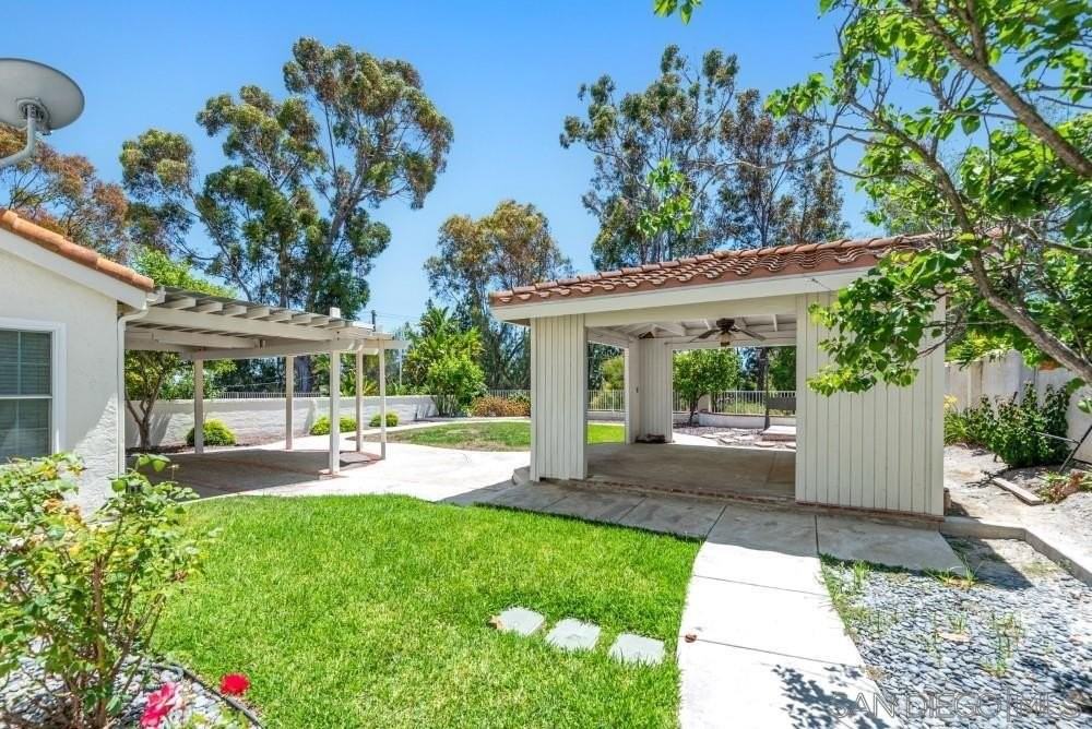 12125 Avenida Sivrita - Photo 4 of 50