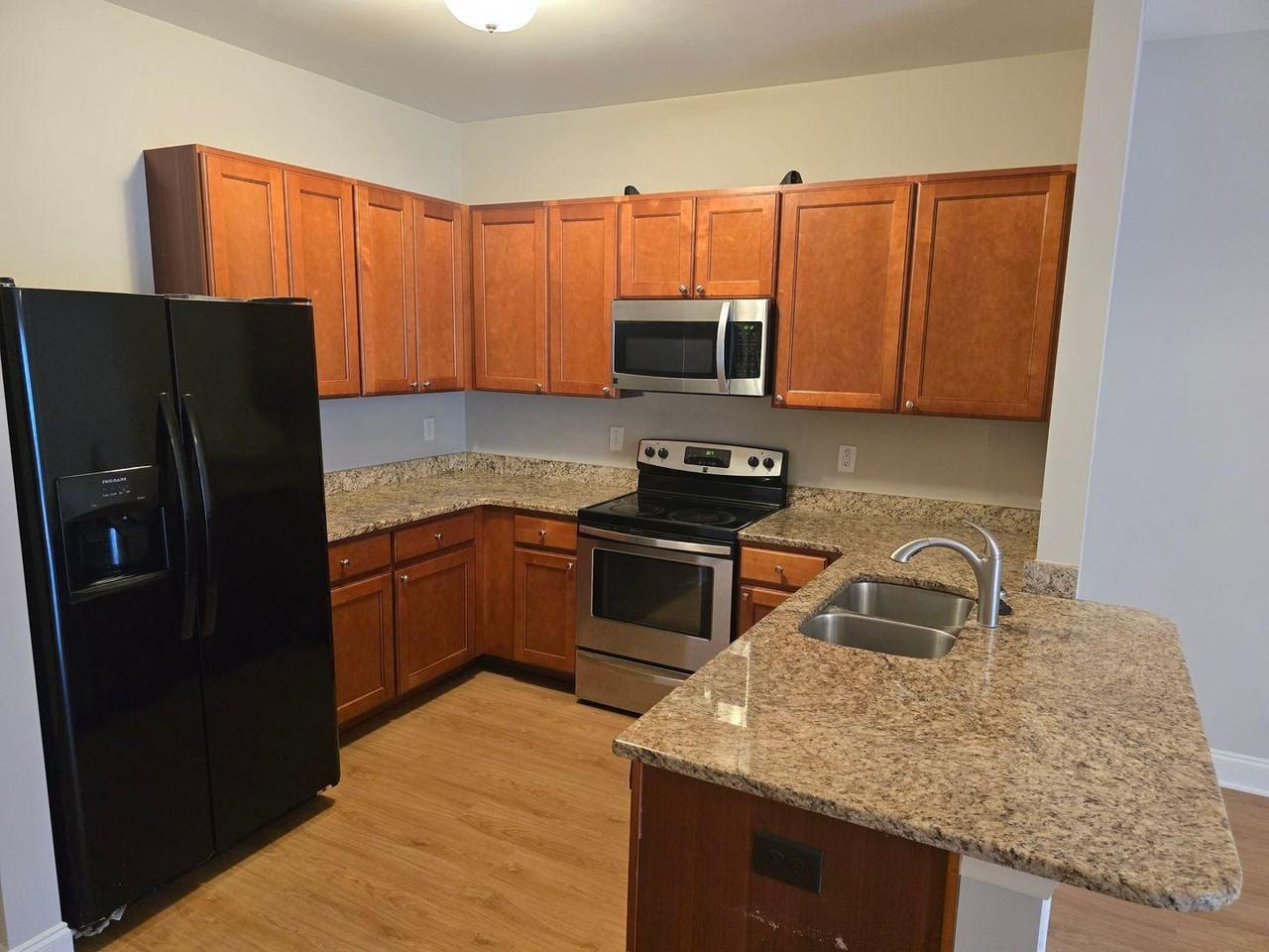 3970 Volkswalk Pl - Photo 7 of 20