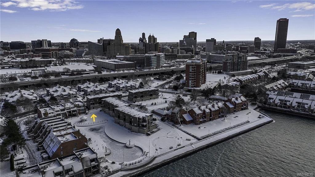 262 Lakefront Blvd - Photo 2 of 50