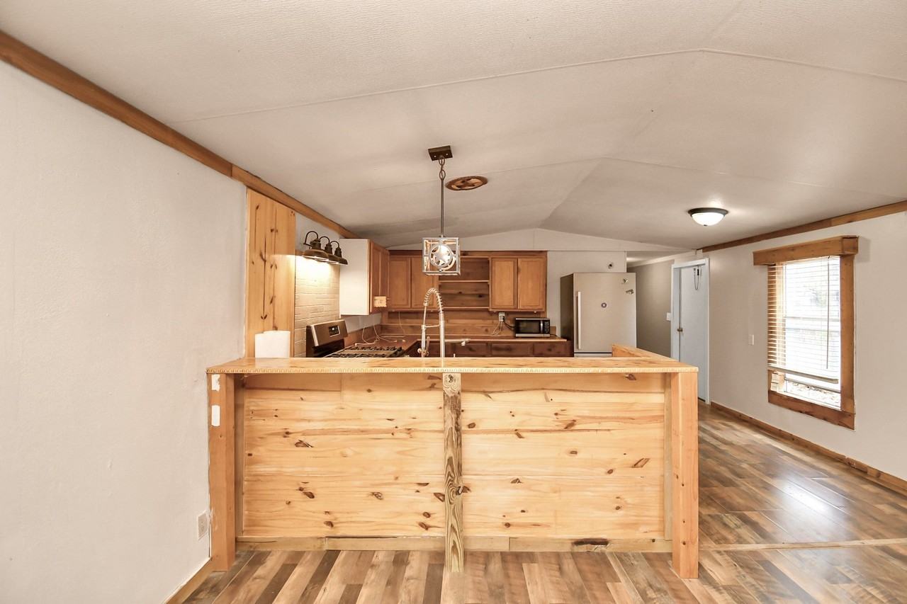 15675 Old Houston Rd - Photo 4 of 25