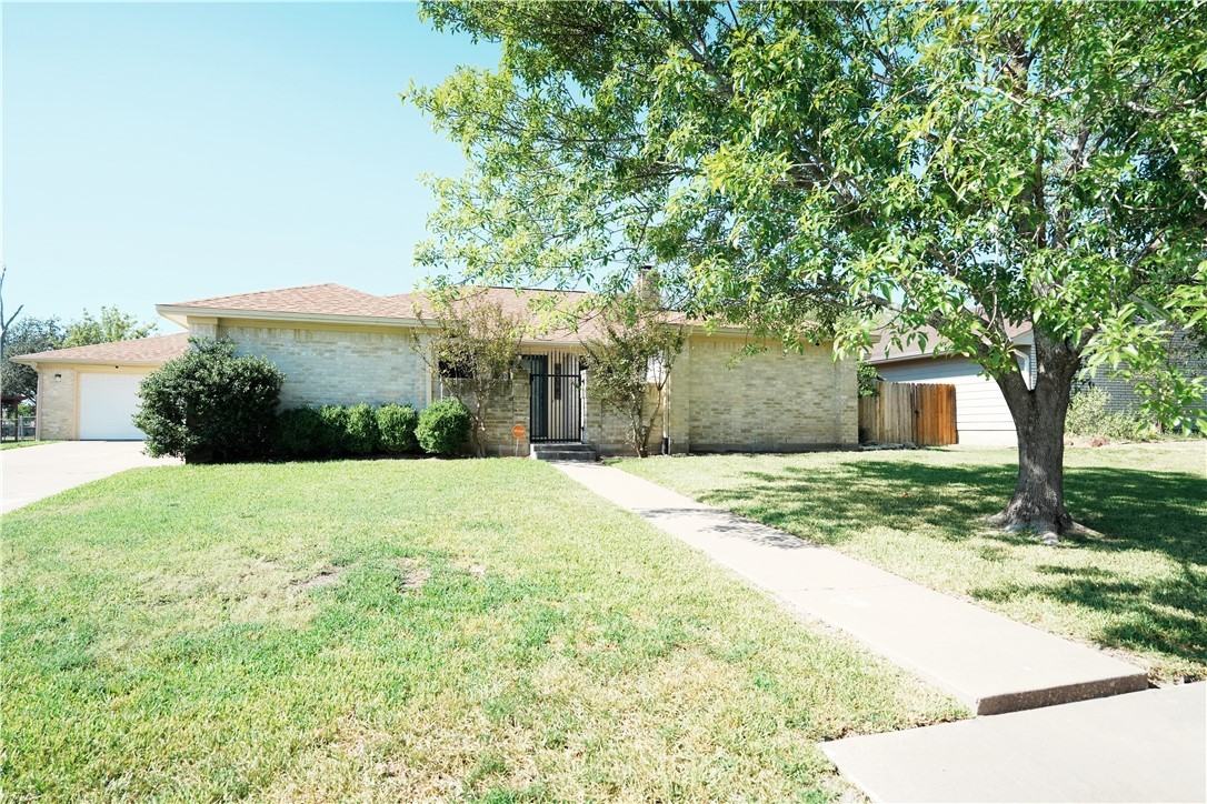2513 Arbor Dr - Photo 3 of 28