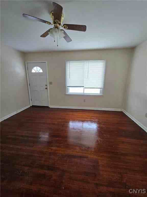 110 Frederick Dr - Photo 6 of 9